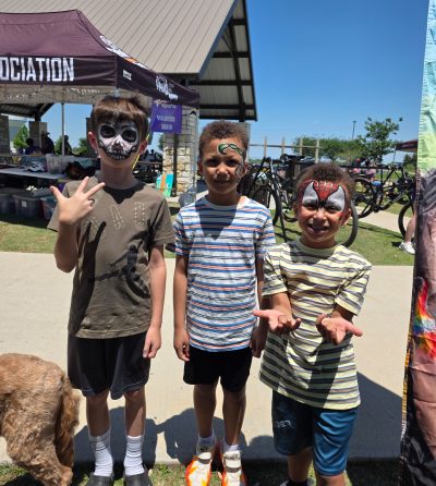 Face painting by Texas Wonder