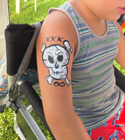 Face painting by Texas Wonder